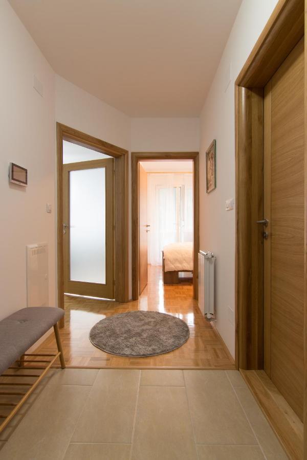Apartman Carica Visoko Exterior photo