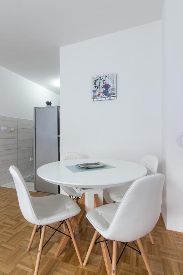 Apartman Carica Visoko Exterior photo